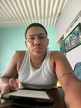 Snapshot of Sebas_smith1 chatting on July 2026 03:41:02 PM Sebas smith1 online show from July 2026 03:41:02 PM