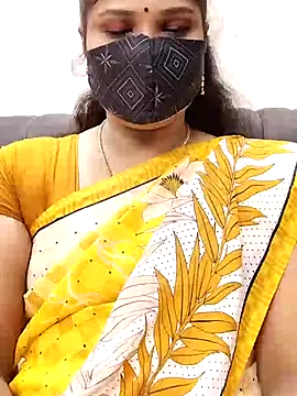 Snapshot of Kanishka77 chatting on July 2026 01:08:02 PM Kanishka77 online show from July 2026 01:08:02 PM