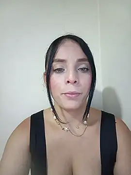 Martinarizzy online show from July 2026 03:57:02 AM