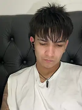 Snapshot of tailung228 chatting on July 2026 03:58:01 AM tailung228 online show from July 2026 03:58:01 AM