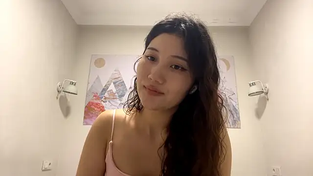 Snapshot of ReneeWagner chatting on July 2026 01:19:02 PM ReneeWagner online show from July 2026 01:19:02 PM