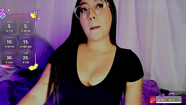Snapshot of Kim_santana11_ chatting on July 2026 05:04:02 AM Kim santana11 online show from July 2026 05:04:02 AM