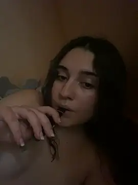 laylaabadeer online show from July 2026 11:51:02 AM