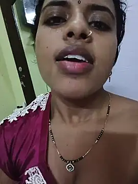 DesiCutie01 online show from July 2026 12:35:02 PM