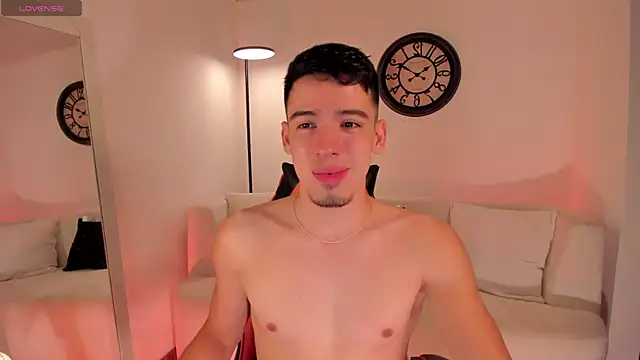 Snapshot of david_osoriox chatting on July 2026 09:00:01 PM david osoriox online show from July 2026 09:00:01 PM