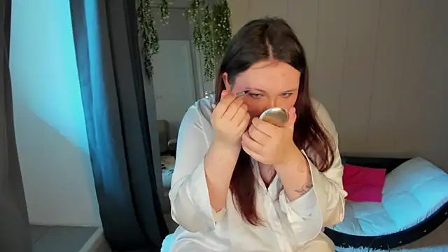 Niki Glow online show from August 2026 01:55:02 AM