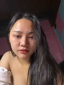 Snapshot of Quynh_nga chatting on July 2026 04:26:02 PM Quynh nga online show from July 2026 04:26:02 PM