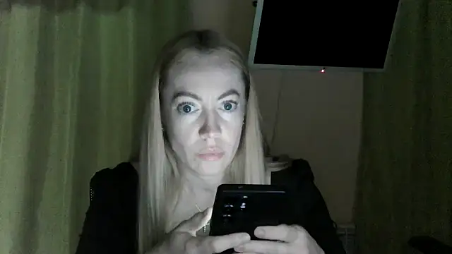 LensyTourels online show from July 2026 05:21:02 PM