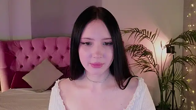 Snapshot of GraceMonroes chatting on July 2026 02:07:02 PM GraceMonroes online show from July 2026 02:07:02 PM