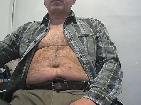 Snapshot of gabriel9_ chatting on May 2026 08:28:02 AM gabriel9 online show from May 2026 08:28:02 AM