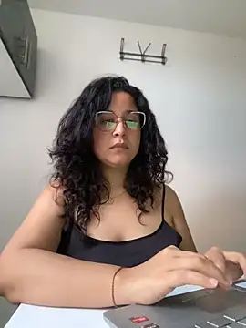 DaphneSky online show from July 2026 11:06:02 PM