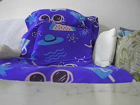 Snapshot of hakanbeyzade chatting on February 2025 01:21:02 PM hakanbeyzade online show from February 2025 01:21:02 PM