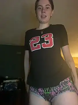 Snapshot of lovelyylola20 chatting on July 2026 08:45:02 AM lovelyylola20 online show from July 2026 08:45:02 AM