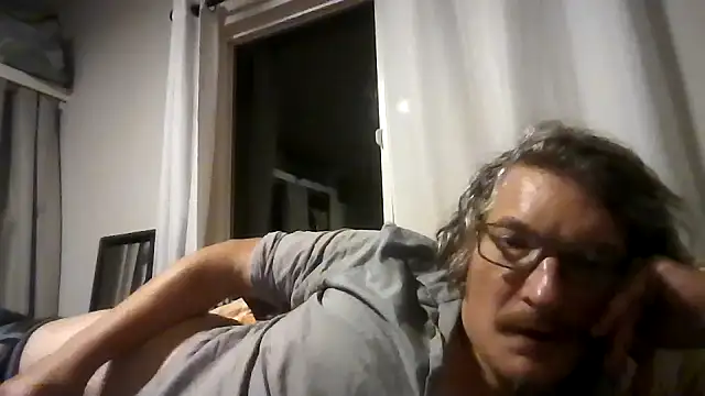 riffraff69 online show from August 2026 09:18:02 AM