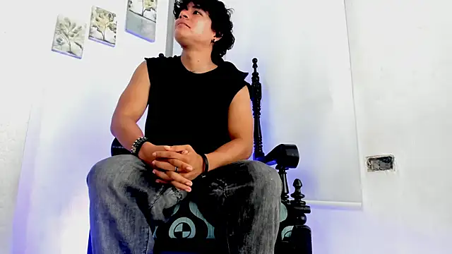 Snapshot of Zackcito chatting on July 2026 12:08:01 AM Zackcito online show from July 2026 12:08:01 AM