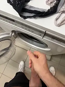 swissboy22 online show from March 2026 05:27:02 PM