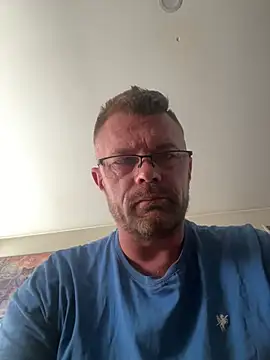 Snapshot of Alfredrolf chatting on July 2026 11:07:02 AM Alfredrolf online show from July 2026 11:07:02 AM