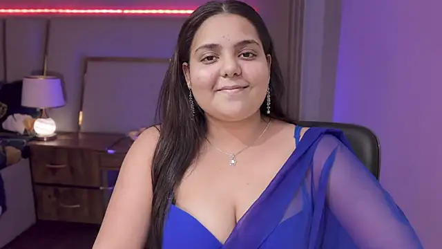 Snapshot of Varsha-ji87 chatting on July 2026 08:11:01 AM Varsha-ji87 online show from July 2026 08:11:01 AM