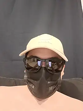 Snapshot of Incognito_men chatting on July 2026 06:48:02 AM Incognito men online show from July 2026 06:48:02 AM