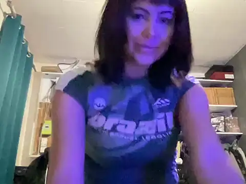 Abbygirlie online show from July 2026 10:33:01 PM
