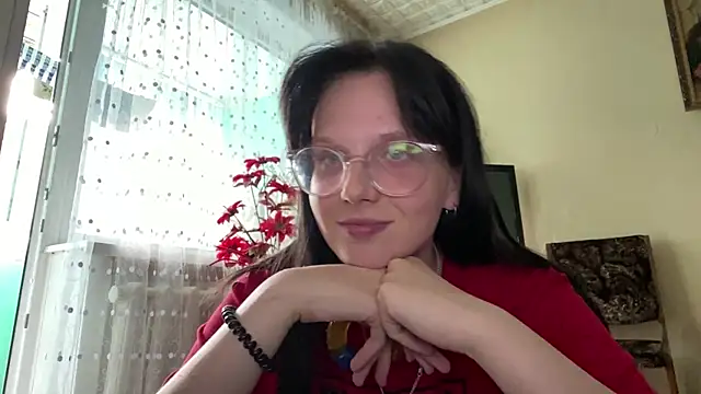 Snapshot of HeatherMiley chatting on July 2026 09:21:02 AM HeatherMiley online show from July 2026 09:21:02 AM