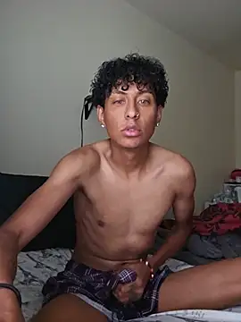 LongBackGuy online show from July 2026 06:36:01 PM