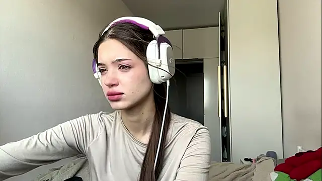 NicolleBarreto online show from July 2026 04:58:02 AM