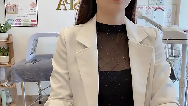 Katy Bae online show from November 2025 05:33:01 AM