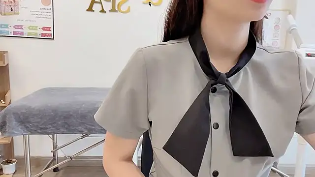 Katy Bae online show from November 2025 05:02:01 AM