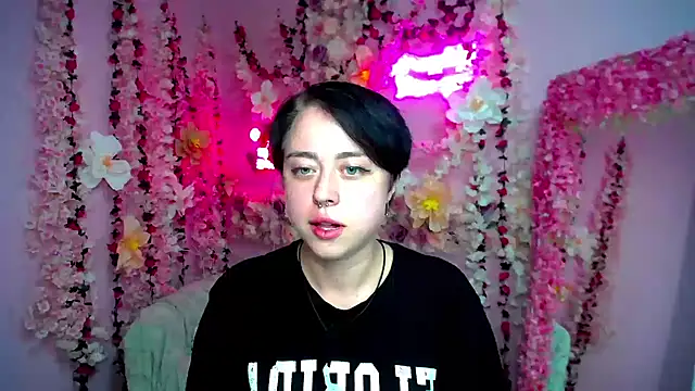 Adelin R online show from July 2026 11:53:01 AM