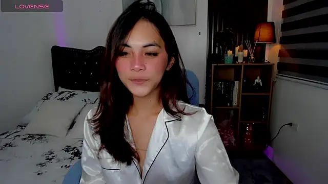 Snapshot of Goddess_demethria chatting on July 2026 03:08:01 PM Goddess demethria online show from July 2026 03:08:01 PM