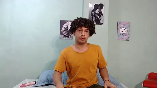 Snapshot of Starlin_Kane chatting on July 2026 07:32:02 PM Starlin Kane online show from July 2026 07:32:02 PM