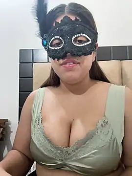 yourannie0 online show from July 2026 03:52:02 PM