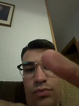 manuelgonzalez2204 online show from August 2026 08:48:01 PM