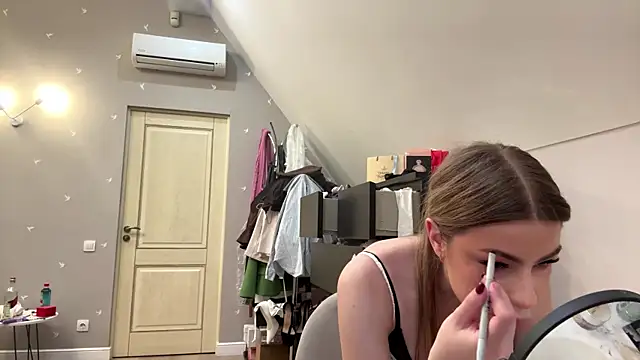GingerEtsitty online show from July 2026 07:54:02 PM