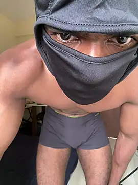 MuscleMystic05 online show from July 2026 09:39:01 AM