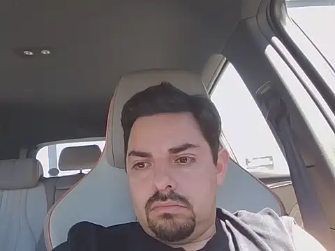 robredoj online show from November 2025 02:42:01 PM