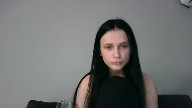 Juicy-Elis online show from August 2026 06:06:01 PM