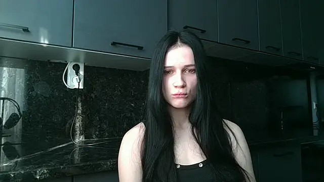 Juicy-Elis online show from August 2026 06:00:02 AM