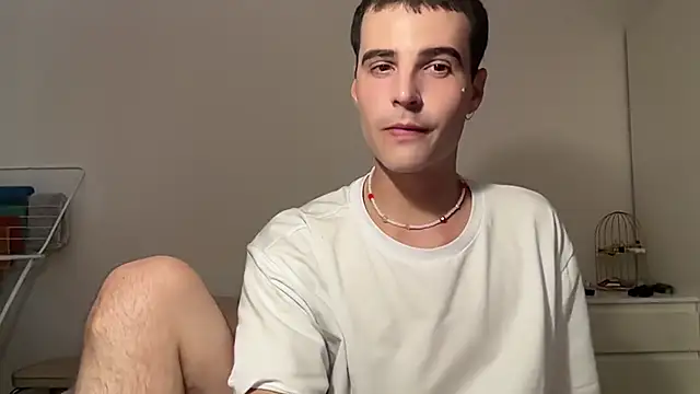 Snapshot of Lucas_bennet chatting on July 2026 06:05:02 PM Lucas bennet online show from July 2026 06:05:02 PM