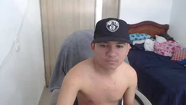 ThiagoHoyos online show from July 2026 03:30:01 PM