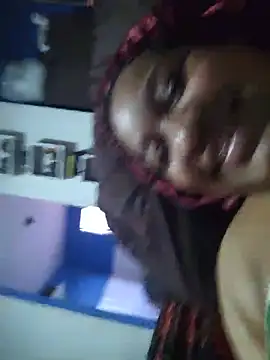 pretinha folgosa online show from July 2026 09:36:01 PM