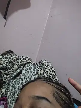 pretinha folgosa online show from July 2026 10:58:02 AM