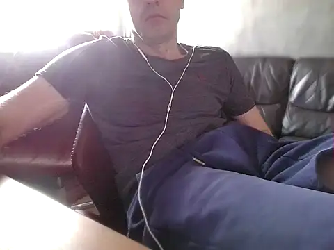 Snapshot of trebor600 chatting on March 2026 07:52:02 AM trebor600 online show from March 2026 07:52:02 AM