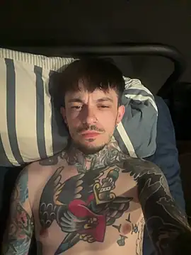 Maxxxsinn online show from July 2026 09:11:02 PM