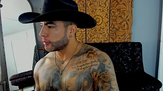 Aaron Vega online show from August 2026 01:50:02 PM