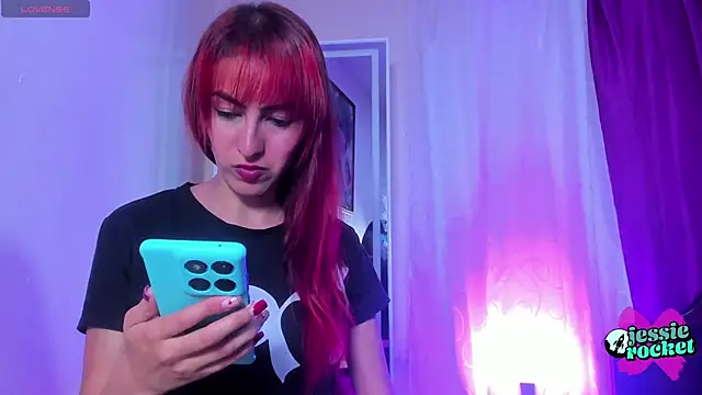jessierocketx online show from October 2025 06:49:02 PM