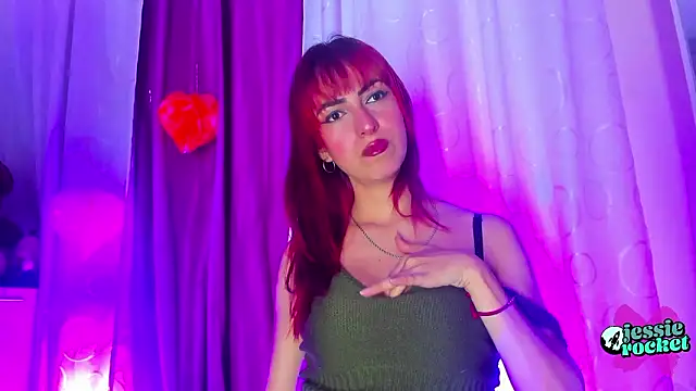 jessierocketx online show from March 2026 08:38:01 PM