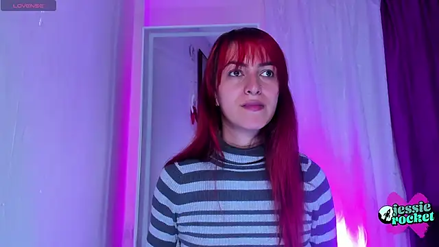 Snapshot of jessierocketx chatting on October 2025 02:38:01 PM jessierocketx online show from October 2025 02:38:01 PM