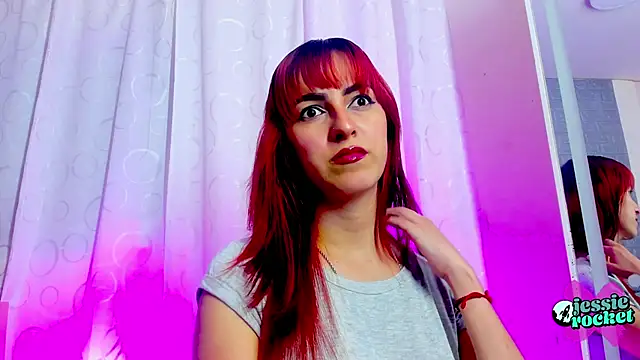 jessierocketx online show from April 2026 08:54:01 PM